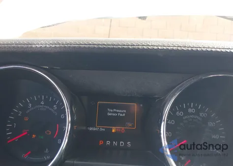 2016 Ford Mustang Ecoboost z USA, uszkodzony, nr VIN 1FA6P8TH2G5268976